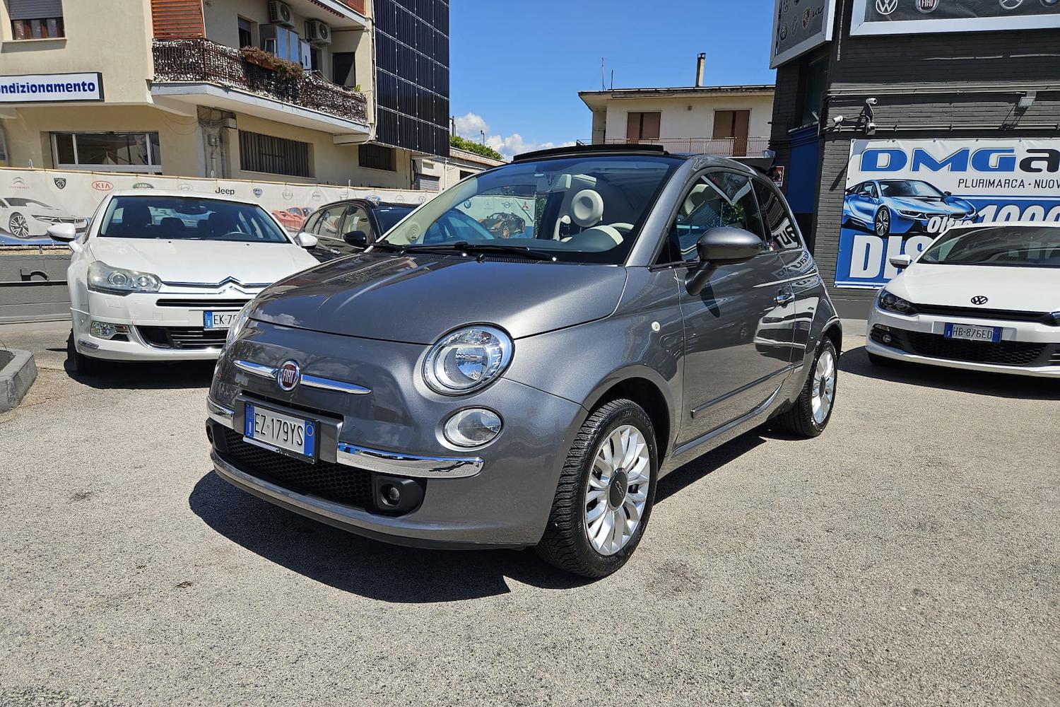 Main vehicle image