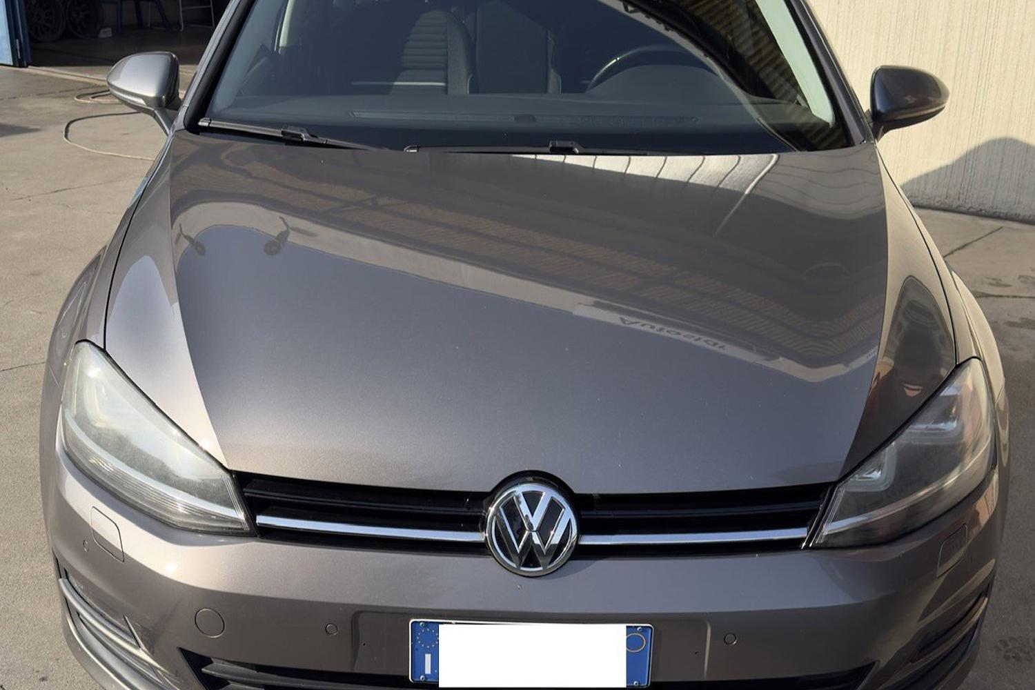 Main vehicle image