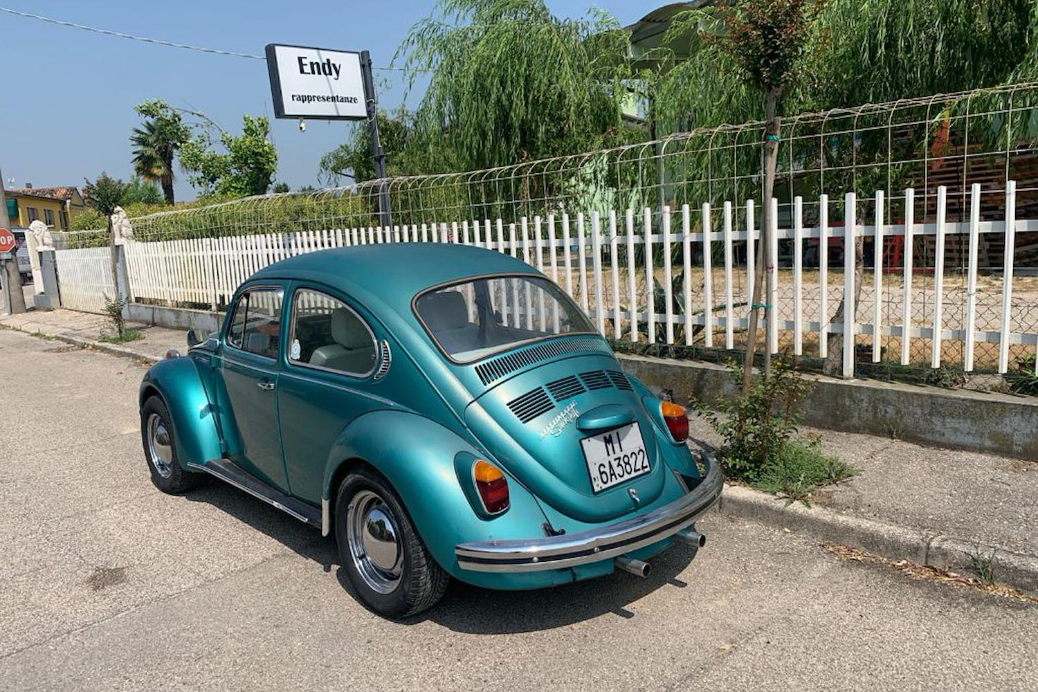 Main vehicle image